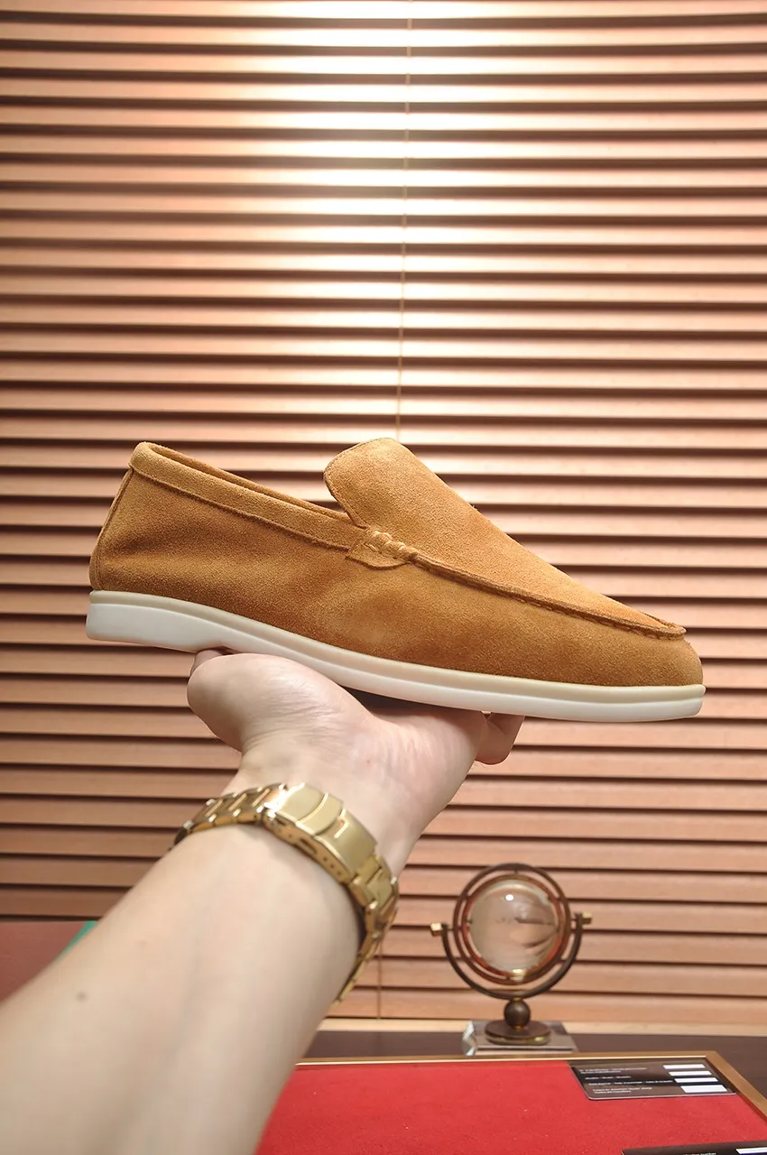 Men's shoes 💰400💶[𝐥𝐨𝐫𝐨 𝐏𝐢𝐚𝐧𝐚] [Couple model] High-end quality, affordable price, LP classic loafers, Italian treasure brand, the only brand that can match Hermès! Only after wearing it do we know that we can’t live up to our feet. Women’s code: 35-40 (customized sizes 34, 41, 42 are non-returnable) Men’s code: 38-44 (customized 45, 46, 47, 48 are non-refundable) Fabric: Customized imported cashmere Lining: Customized imported fetal cowhide Foot: Imported benzene-dyed calfskin Outsole: Exclusive original glass rubber outsole